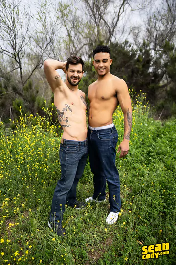 Cute black guy getting boned