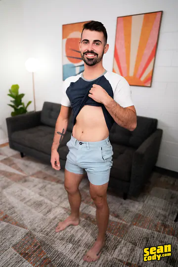 Horny guy fucking himself