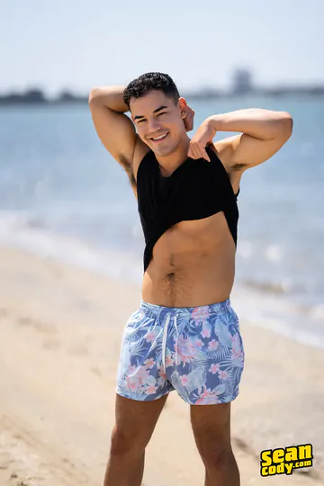 Hot guys with fit bodies fucking