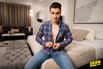 Two guys from Sean Cody boning