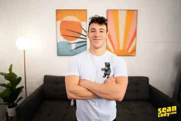 Stud with a muscular tummy