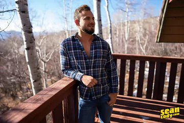 Guys on a cabin trip fucking