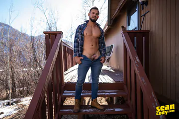 Guys on a cabin trip fucking