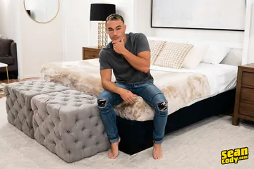 Stud with a hairy chest gets fucked