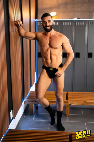 Hunky men fucking in the locker room