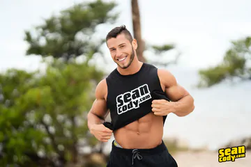 Hot hunk named John Bronco