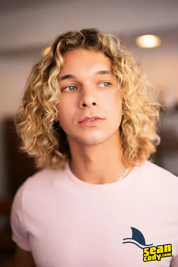 Sexy blonde surfer boy
