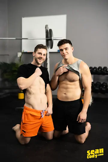 Sexy Clark Reid gets his butt banged