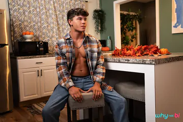 Sexy Drake Von getting busy