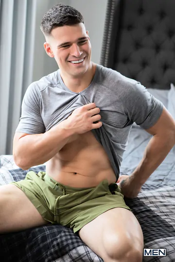 Bisex threesome with Malik Delgaty