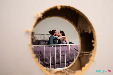 Two guys and a chick boning