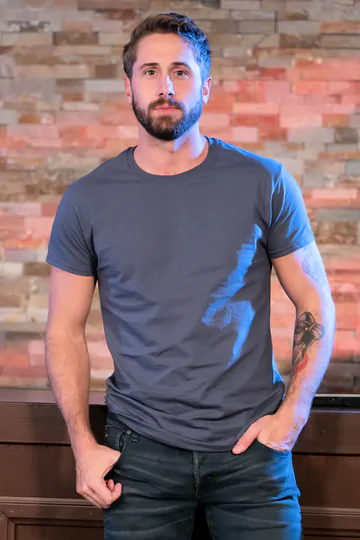 Four people making bisexual porn