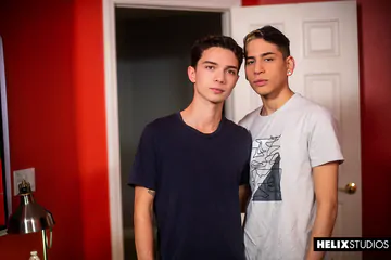 Twinks having bareback sex