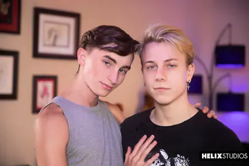 Cute twinks having anal sex