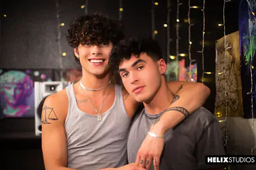 Sexy boys bareback fucking