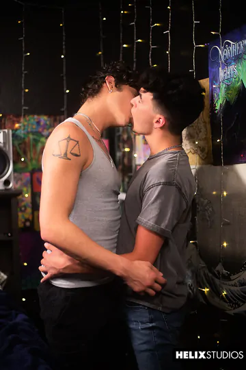 Sexy boys bareback fucking