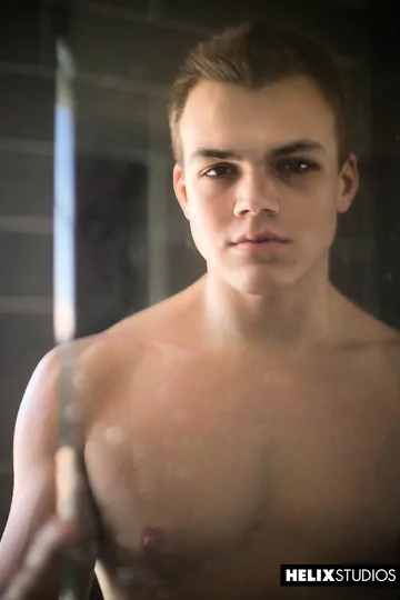 Photoshoot with sexy Derek Shaw