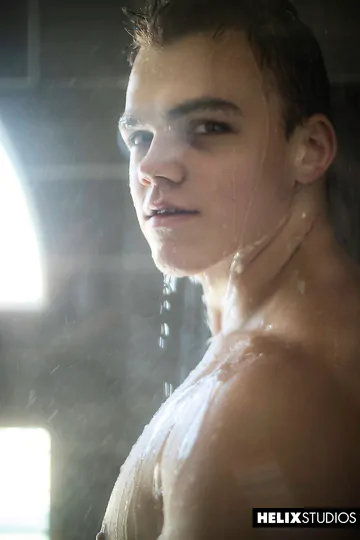 Photoshoot with sexy Derek Shaw