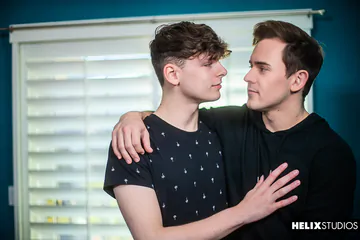 Josh Brady fucking a sexy twink