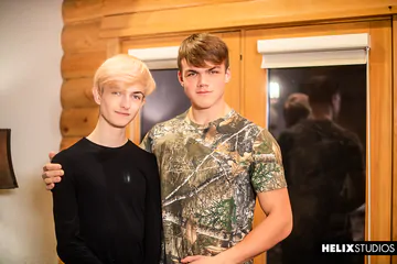 Sexy Derek Shaw fucking a twink