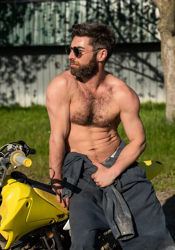 Two men fucking in a barn