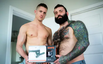 Markus Kage fucking a smooth stud