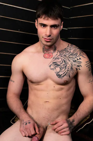 Tattooed stud with a nice dick