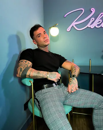Tattooed guy with a shaved cock