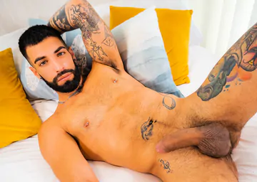 Arab hottie with a meaty cock