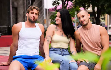 Horny gays fucking in the alley