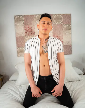 Latino stud wanking his cock