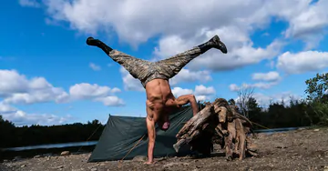 Ryan Bones and Manuel Skye boning