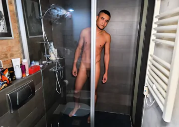 Hot guy getting big fat cock