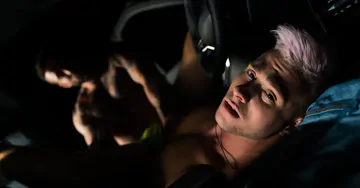 Guys by a car bareback fucking