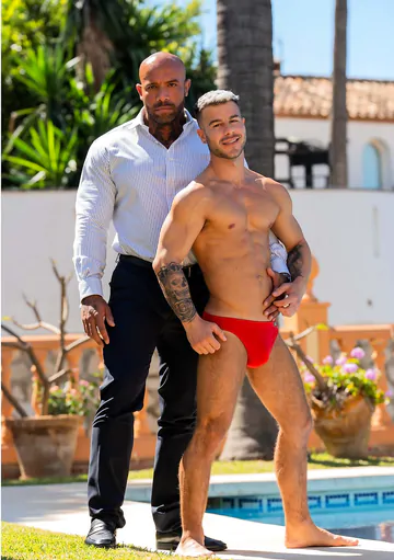 Allen King gets fucked by a big hunk