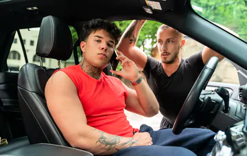 Beefy Latino fucking in a car