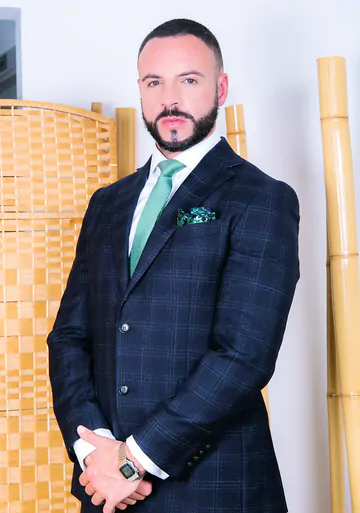 Men fucking in the barber shop