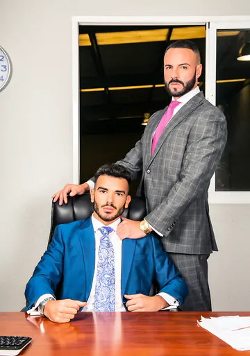 Gays in a warehouse fucking