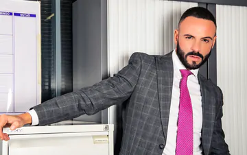 Gays in a warehouse fucking