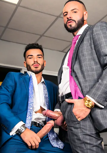 Gays in a warehouse fucking