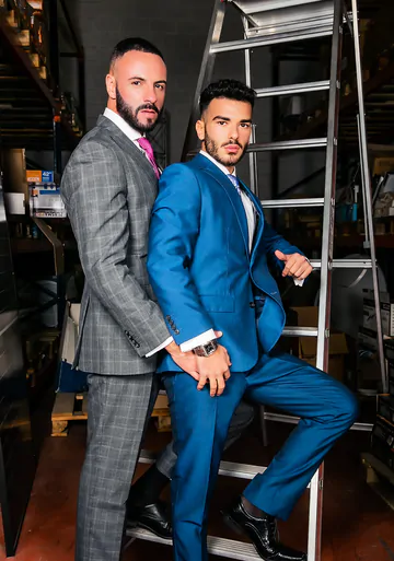 Gays in a warehouse fucking