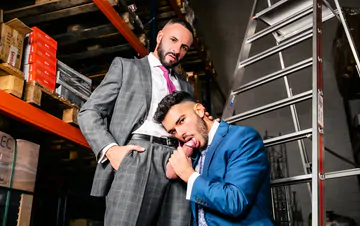 Gays in a warehouse fucking