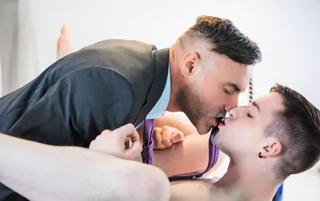 Thyle Knoxx and Manuel Skye fucking