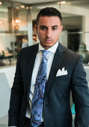 Hot guy on a sofa gets fucked