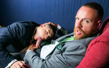 Bastian Karim getting a facial