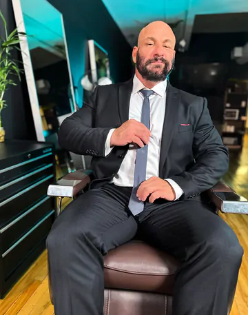 Bruce Beckham fucking a bald man