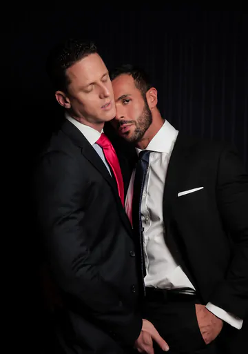 Gay men fucking eachother