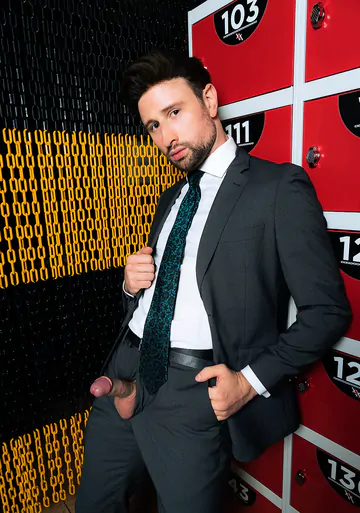 Drew Dixing getting his butt banged