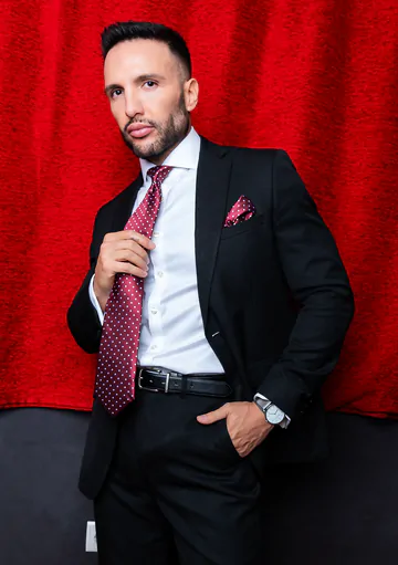 Man with a curved cock gets fucked