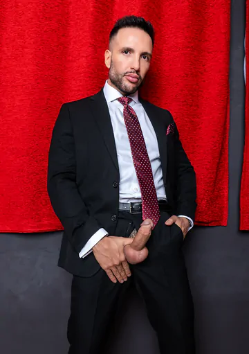 Man with a curved cock gets fucked